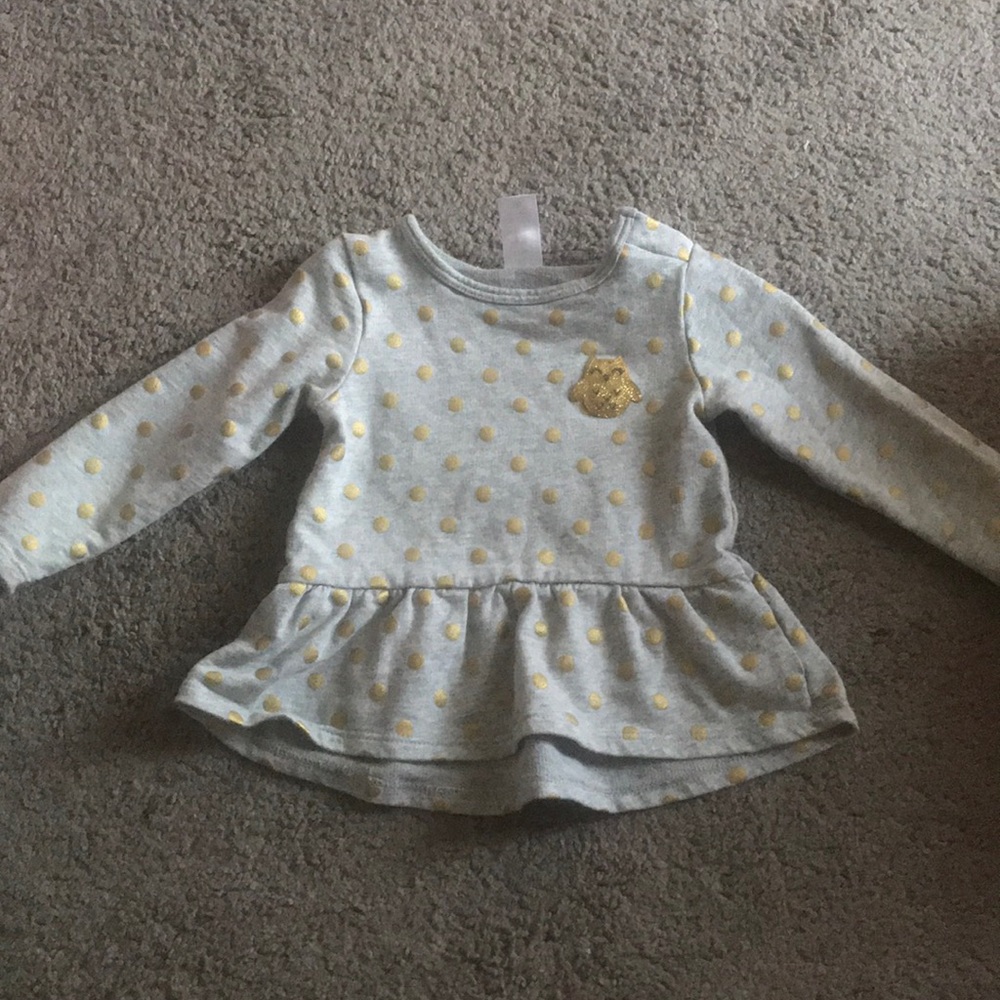 A long sleeve shirt for a 18 month girl.